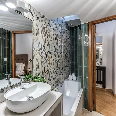 Colosseo Glam Miracle Apartman