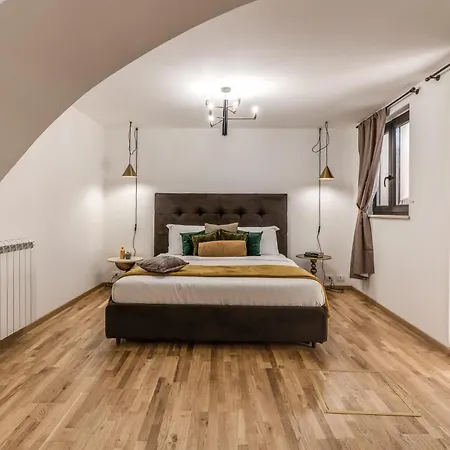 Colosseo Glam Miracle *