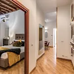 Colosseo Glam Miracle Apartmán *